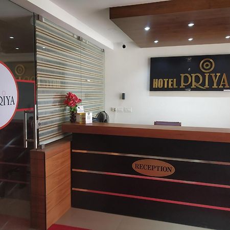 Hotel Priya Chengannur Ngoại thất bức ảnh
